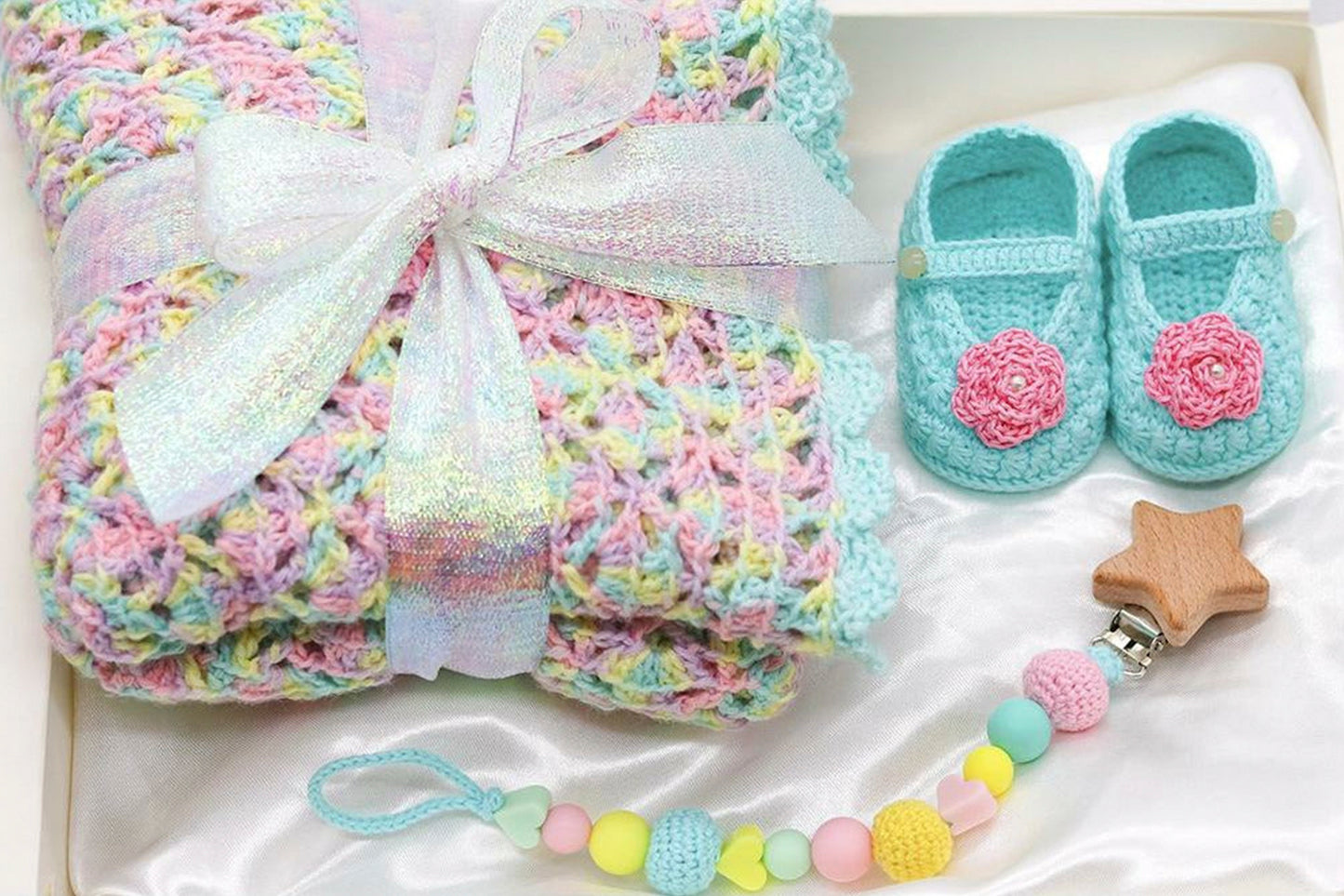 Mint/Pink Blanket Gift Set